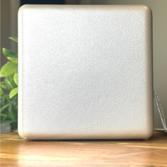 A New Day Jewelry Box with Snap Closure - Picture 2 of 4